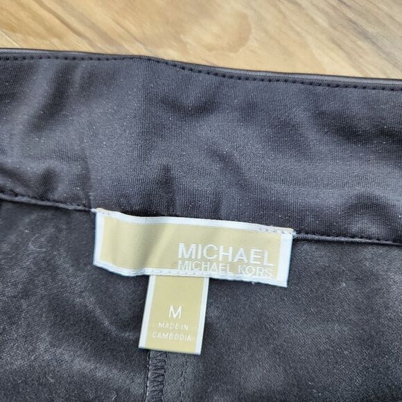🔸️NWT Michael Kors Black Vegan Leather Flare Crop Pants Medium - Picture 10 of 11